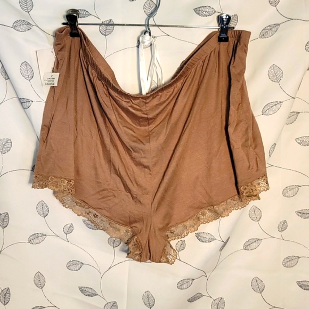 Macy's Sleep Shorts - Picture 1 of 3